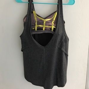 Lululemon bra and tank top
