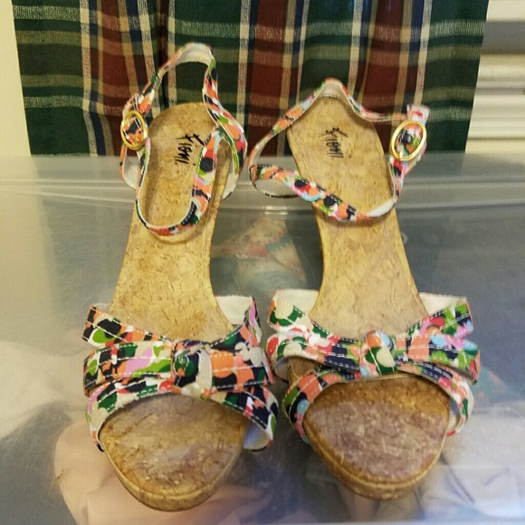 Fioni Rainbow Floral Heels - Picture 1 of 4