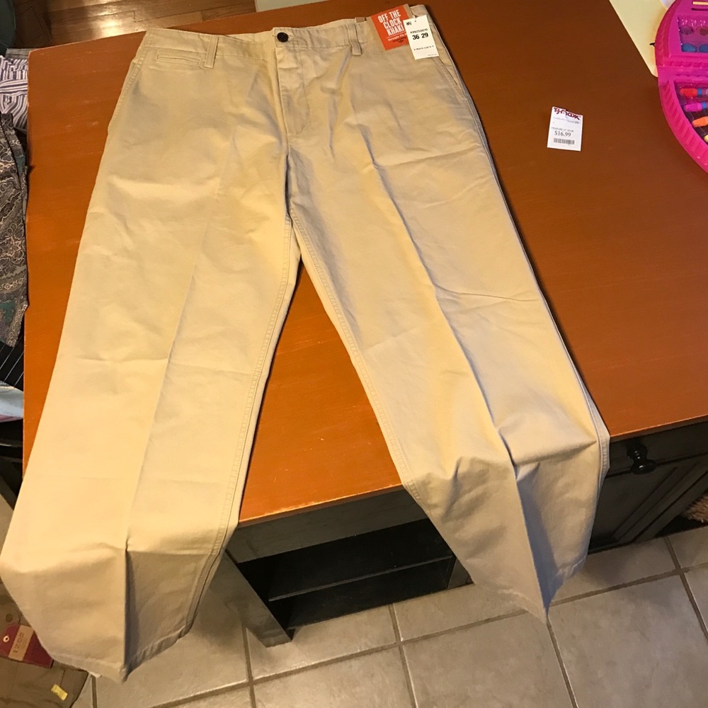 Men's khaki pants. Dockers sz 36, 29 NWT