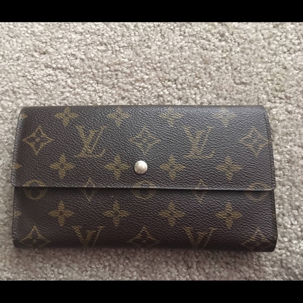 Louis Vuitton Wallet