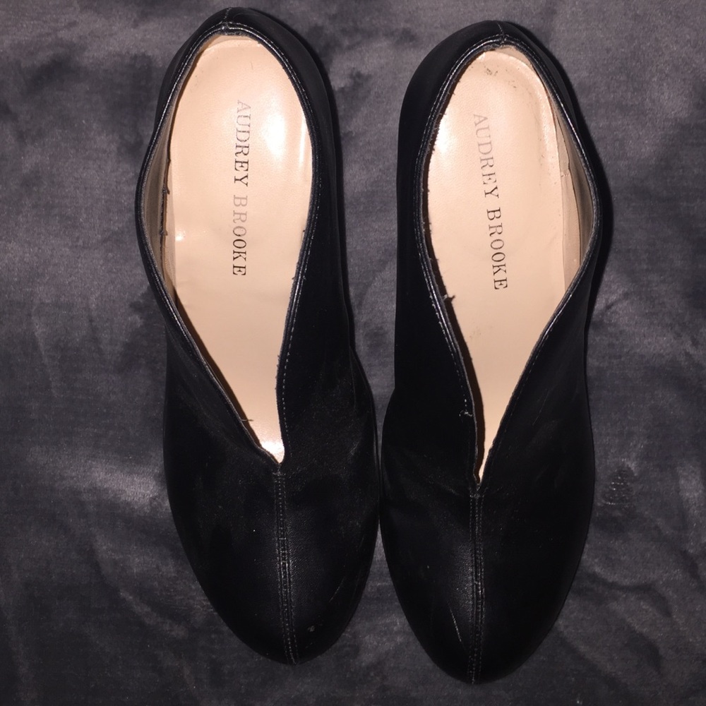 Heeled booties - Picture 4 of 4