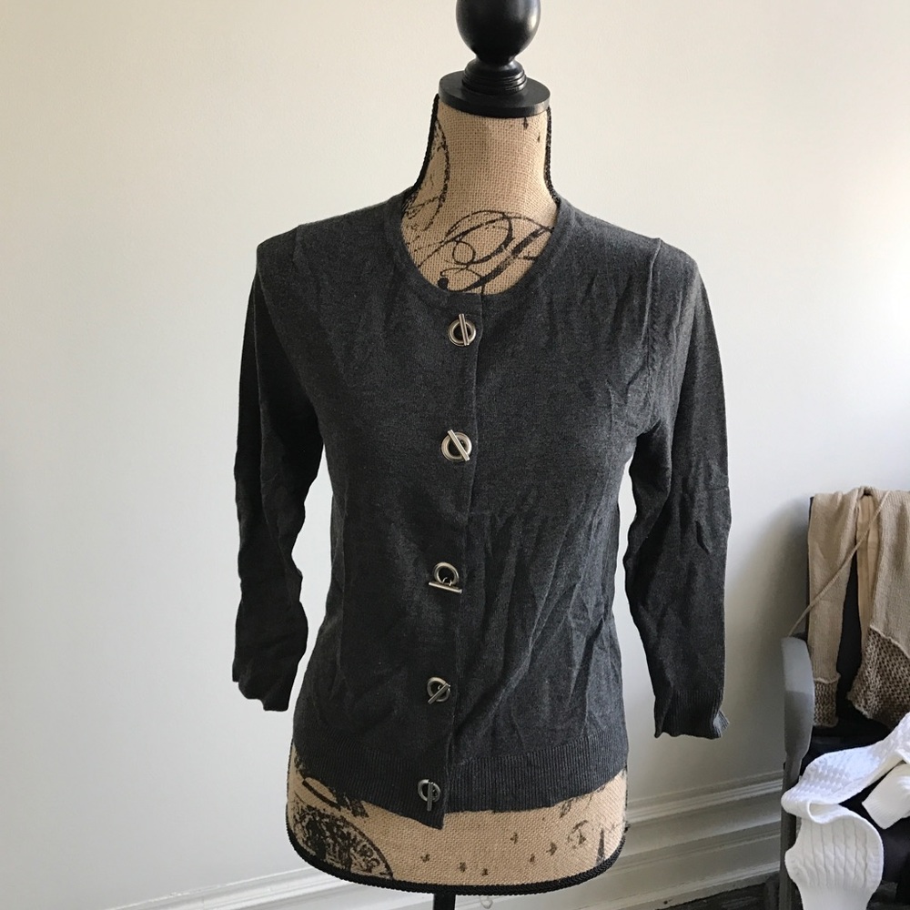 Gorgeous heather gray cardigan NWOT