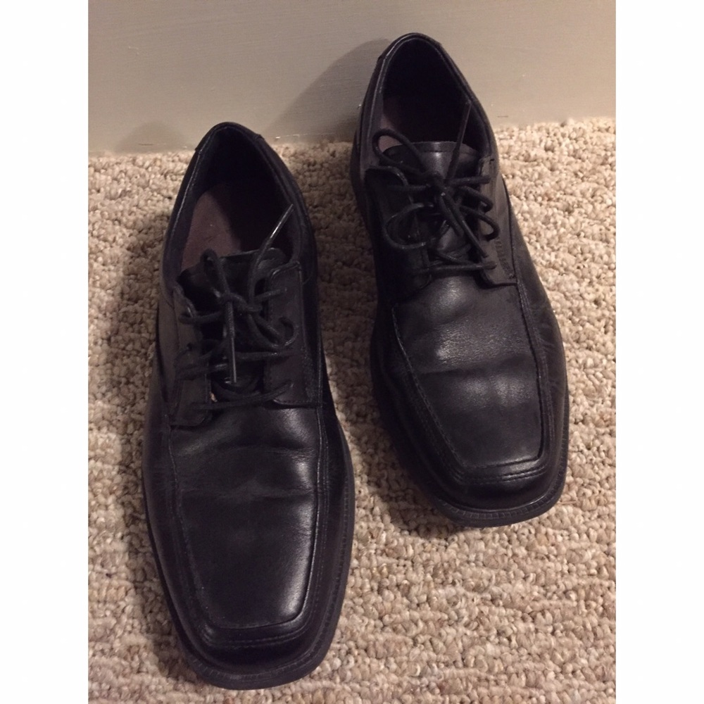 Men's Black Dress Shoes