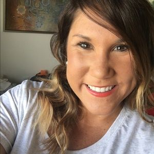 Hey y'all I'm Kelly!