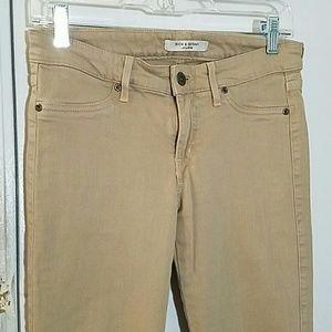 Rich and Skinny jeans size 28