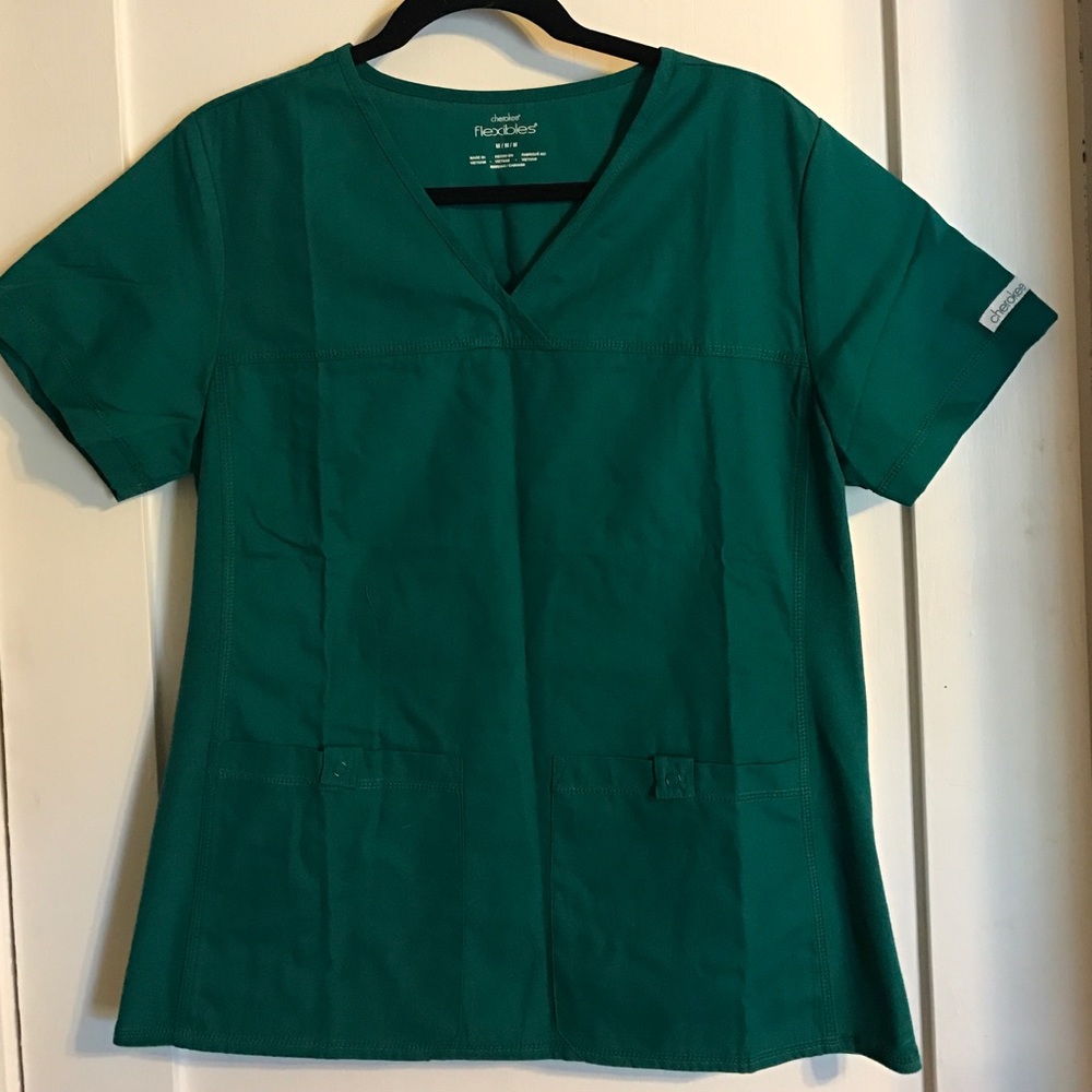 Cherokee Flexibles Scrubs set! 💚