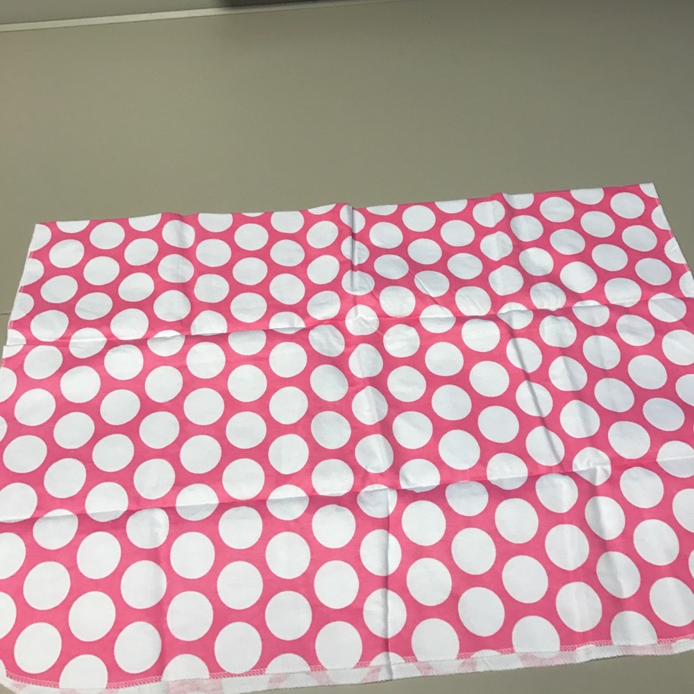 NWOT CARTERS PINK AND WHITE POLKA DOT blanket