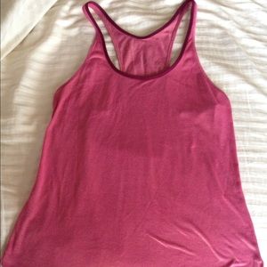Lululemon singlet