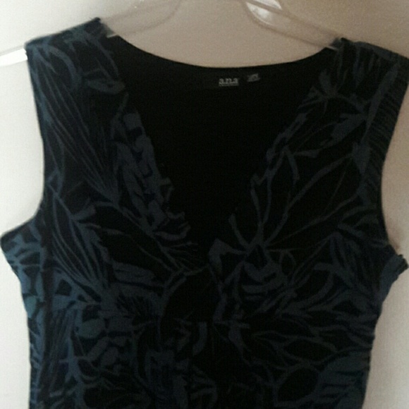 Meet your Posher, Kim - Picture 2 of 6