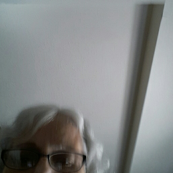 Meet your Posher, Kim - Picture 3 of 6