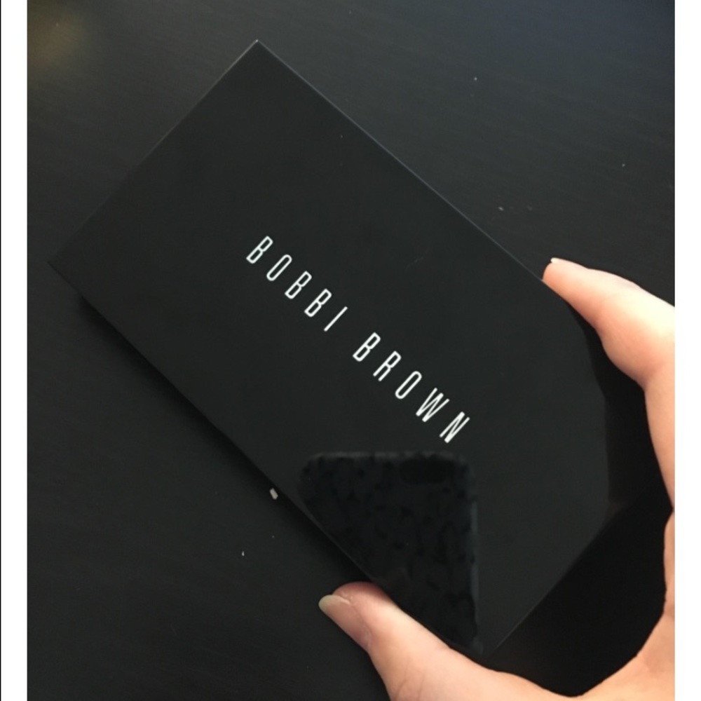 Bobbi Brown Powder Foundation