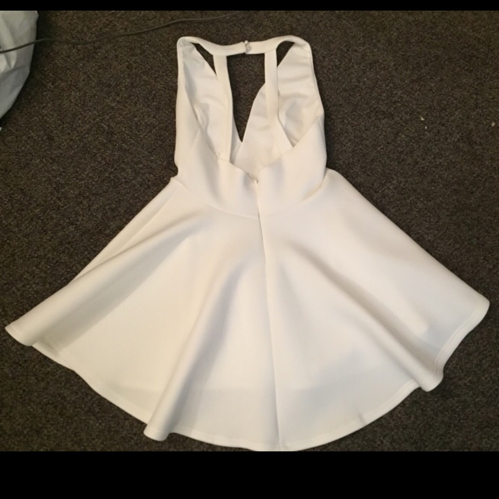 White Rococo fit & flare dress - Picture 2 of 3