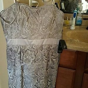 Strapless lace over lining grey strapless dress