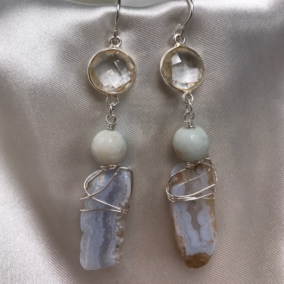 Jewelry - ❤️SALE ❤️Earrings Crystal, Jade & Agate