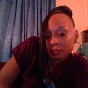 Meet your Posher, Fay