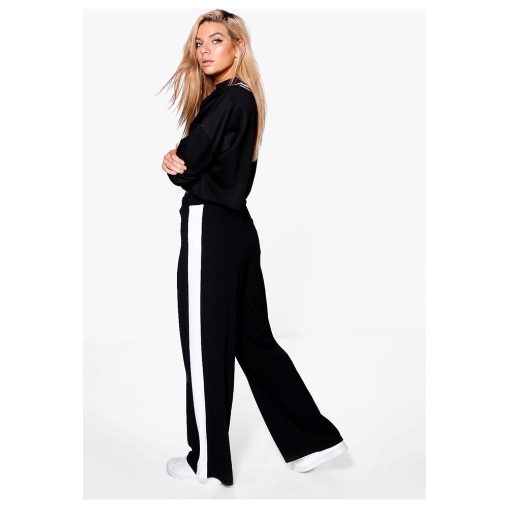 Contrast wide leg pants