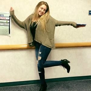 Meet your Posher, Klarisa