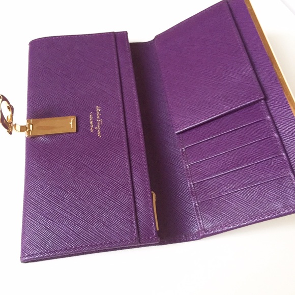 sold💜Authentic Salvatore Ferragamo Purple Wallet - Picture 4 of 5