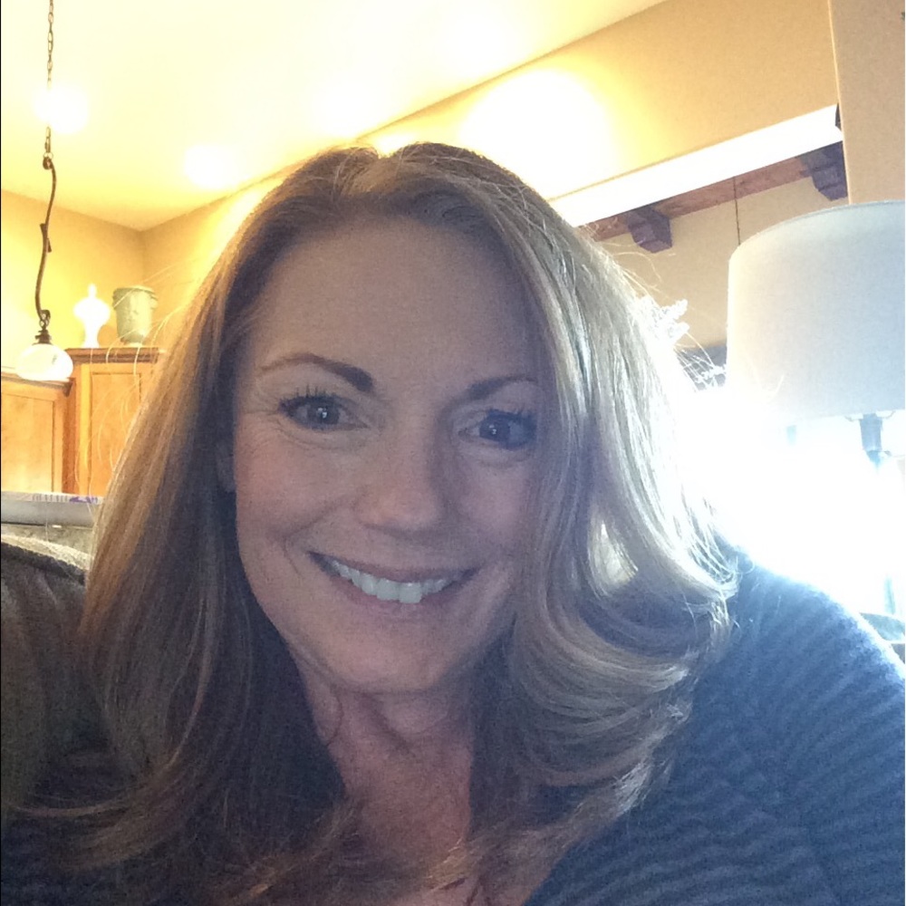 Meet your Posher, Gina