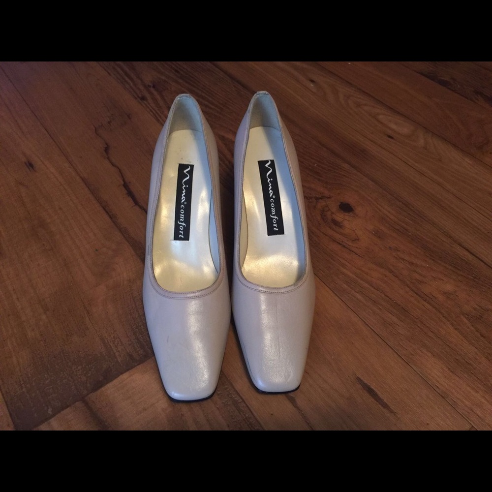 Authentic Nina heels