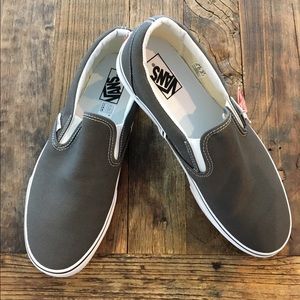 Men's Vans Classic Slip Ons, sz 10.5.