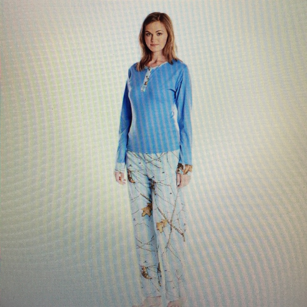 Yukon Gear Women's Henley Sleepwear Set Medium