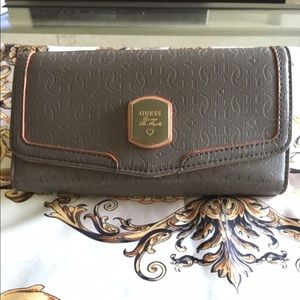FLASH SALE||GUESS WALLET