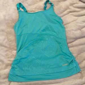 Aqua work out top