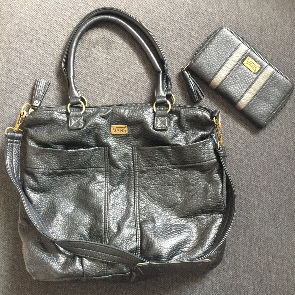 Vans purse and matching wallet