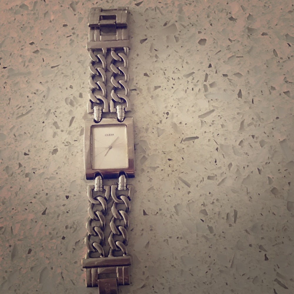 GUESS stainless steel double chain link watch!
