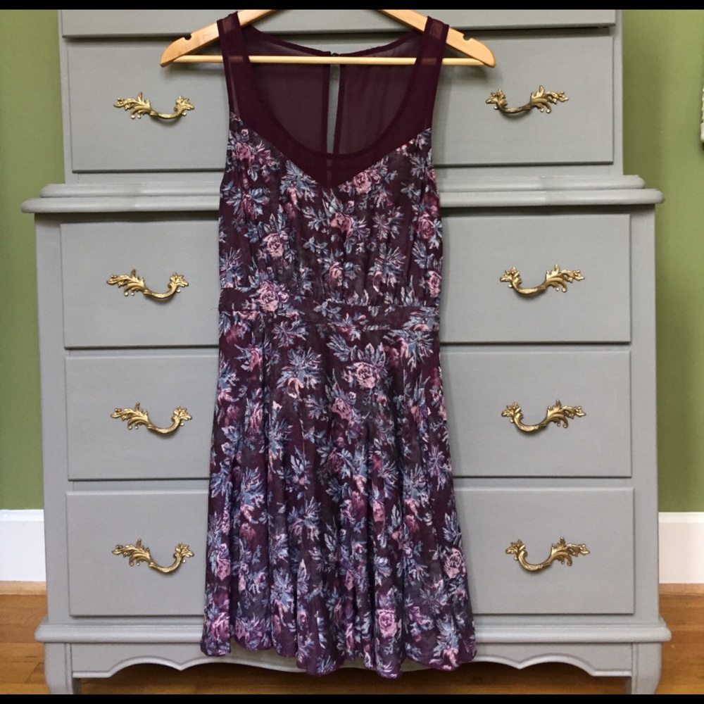 Purple floral print sleeveless dress