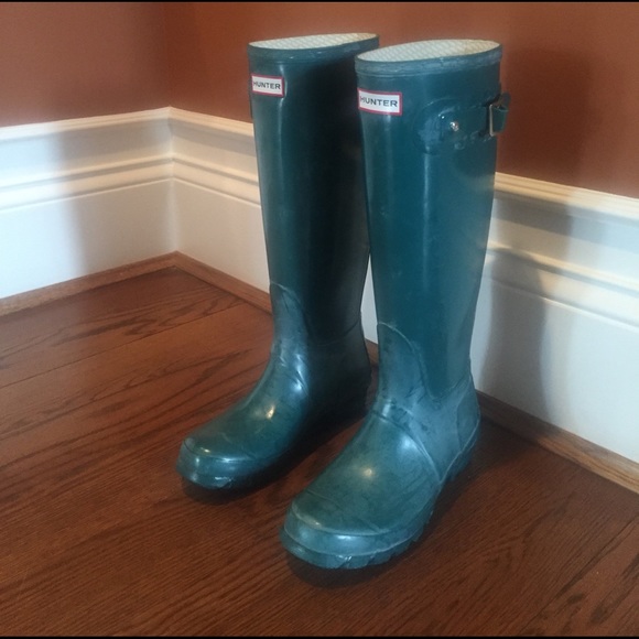 Dark green Hunter rain boots - Picture 2 of 2