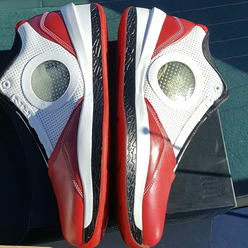 Air Jordan 2010 " Welcome Home " size 9