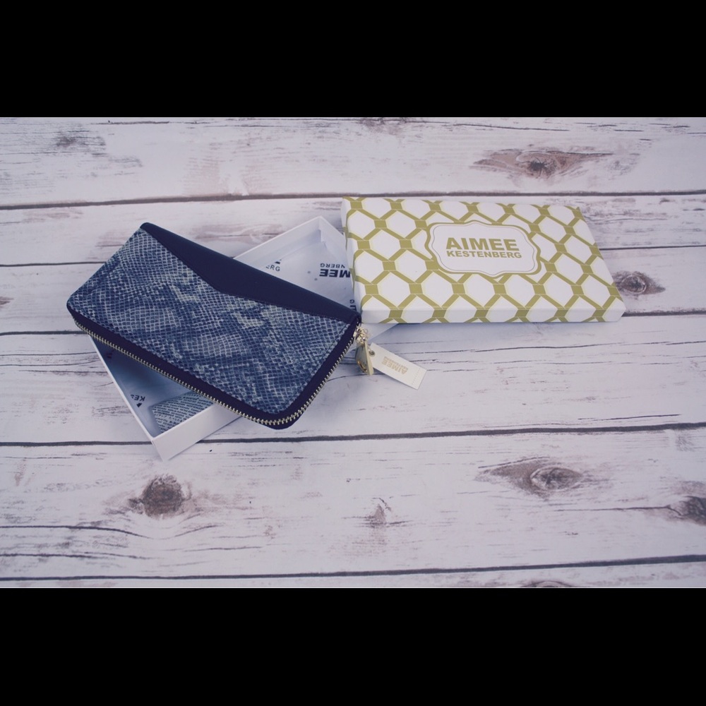 SOLD🆕AIMEE KESTENBERG Wallet