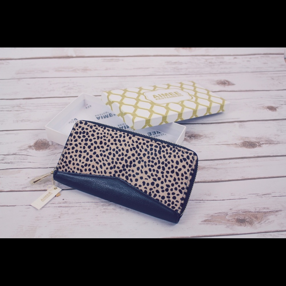 SOLD🆕AIMEE KESTENBERG Genuine Leather Wallet