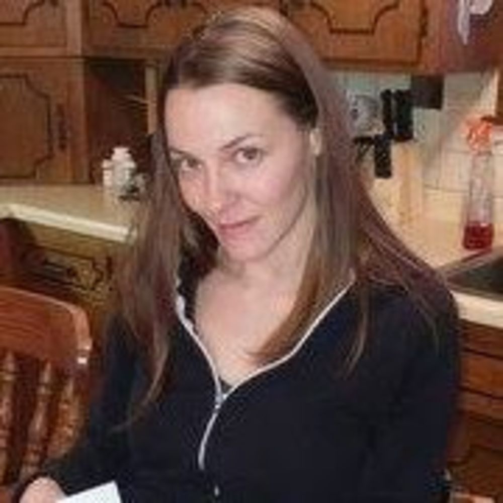 Meet your Posher, Leah