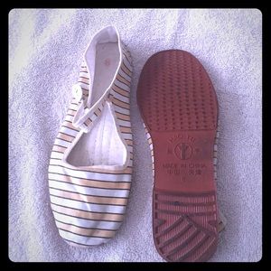 "SOLD" Mary Jane Flats