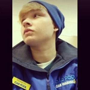 Meet your Posher, Kenny