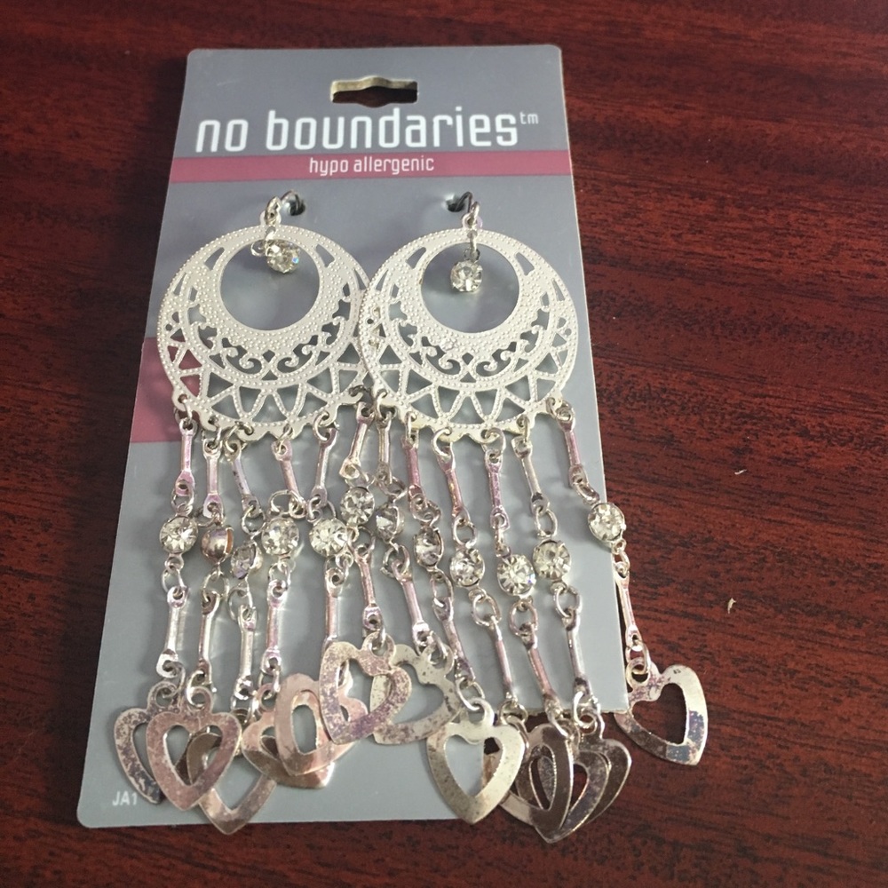 Silver dangling earrings