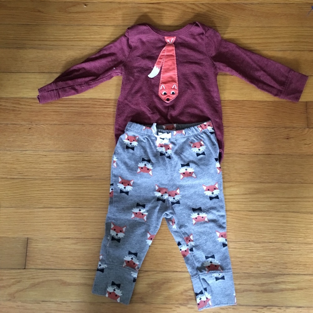 6-9 MONTHS FOX OUTFIT
