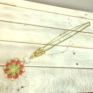 Flower 🌺 pendant chain necklace