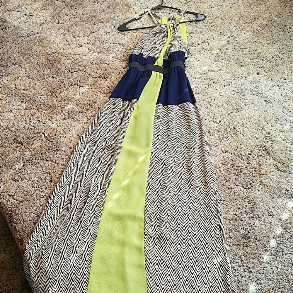 Juniors dress