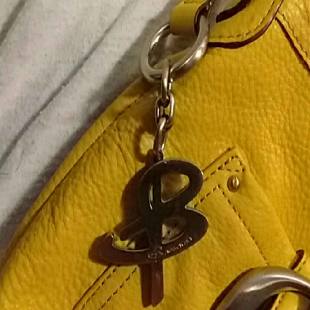 Leather Purse. Mustard color, messenger bag length