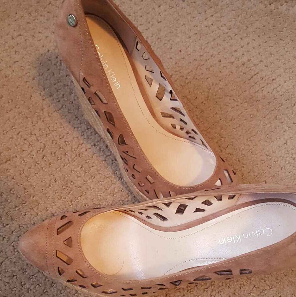 Calvin Klein beige wedge pumps