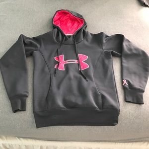 A coldgear Underarmour sweatshirt