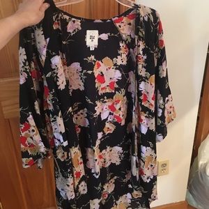 Billabong Tops - Billabong Kimono! BRAND NEW! never worn! Billabong Tops - Billabong Kimono! BRAND NEW! never worn!