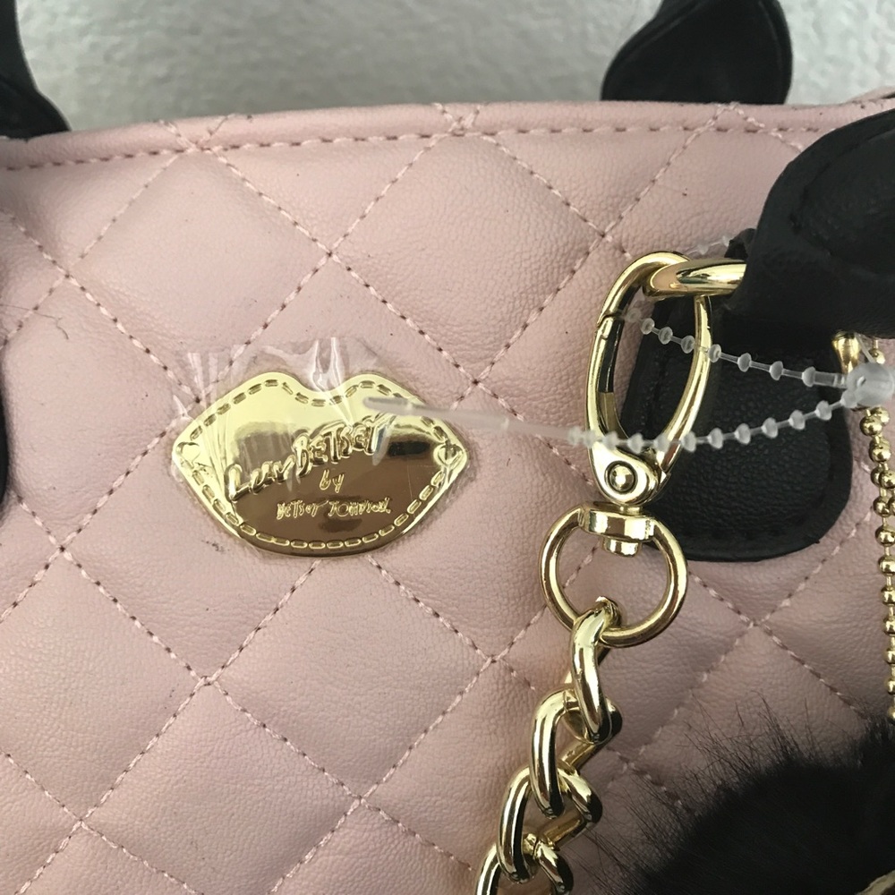 Betsey Johnson quilted Mini crossbody bag - Picture 4 of 7