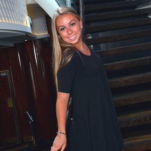 Meet your Posher, Rebecca