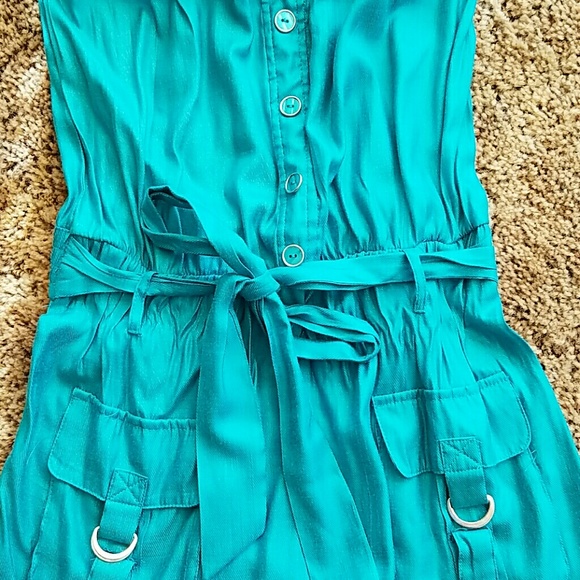 Dress - Picture 2 of 3