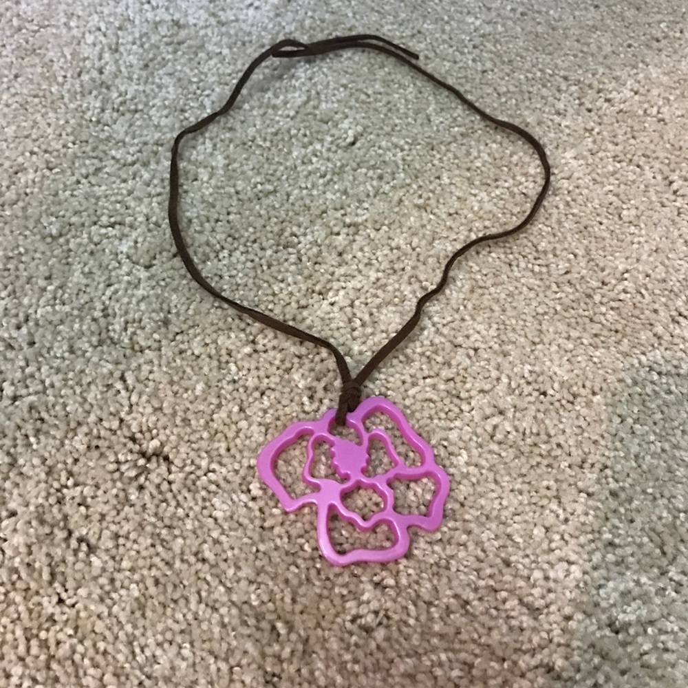 Plastic pink flower necklace